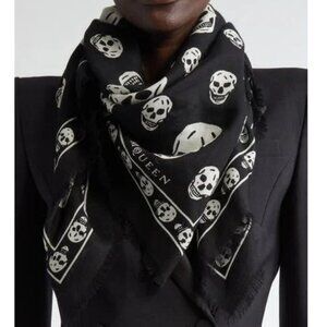Alexander McQueen Skull Print Silk-Blend Fringed Scarf